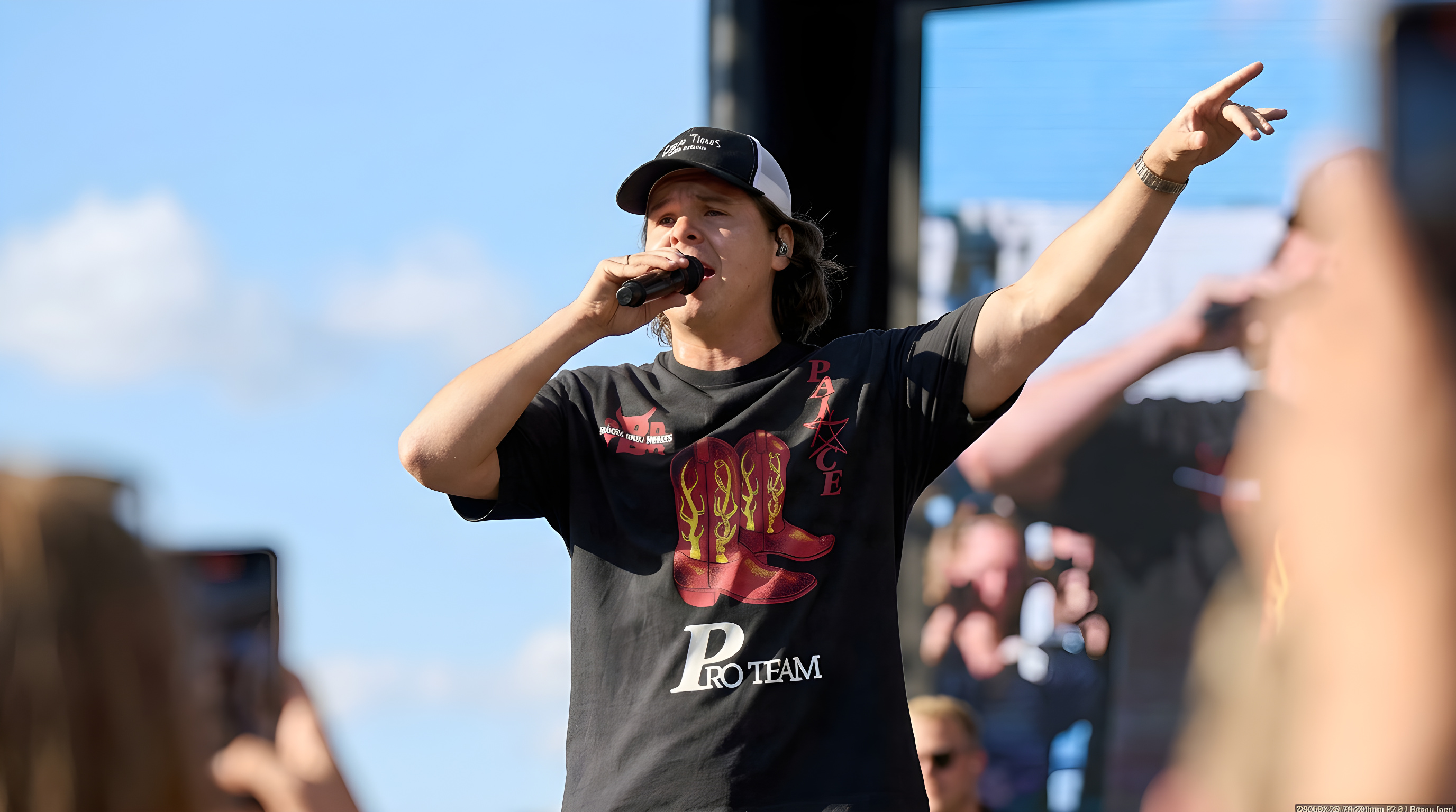 Lukas Graham giver store danske koncerter i 2027