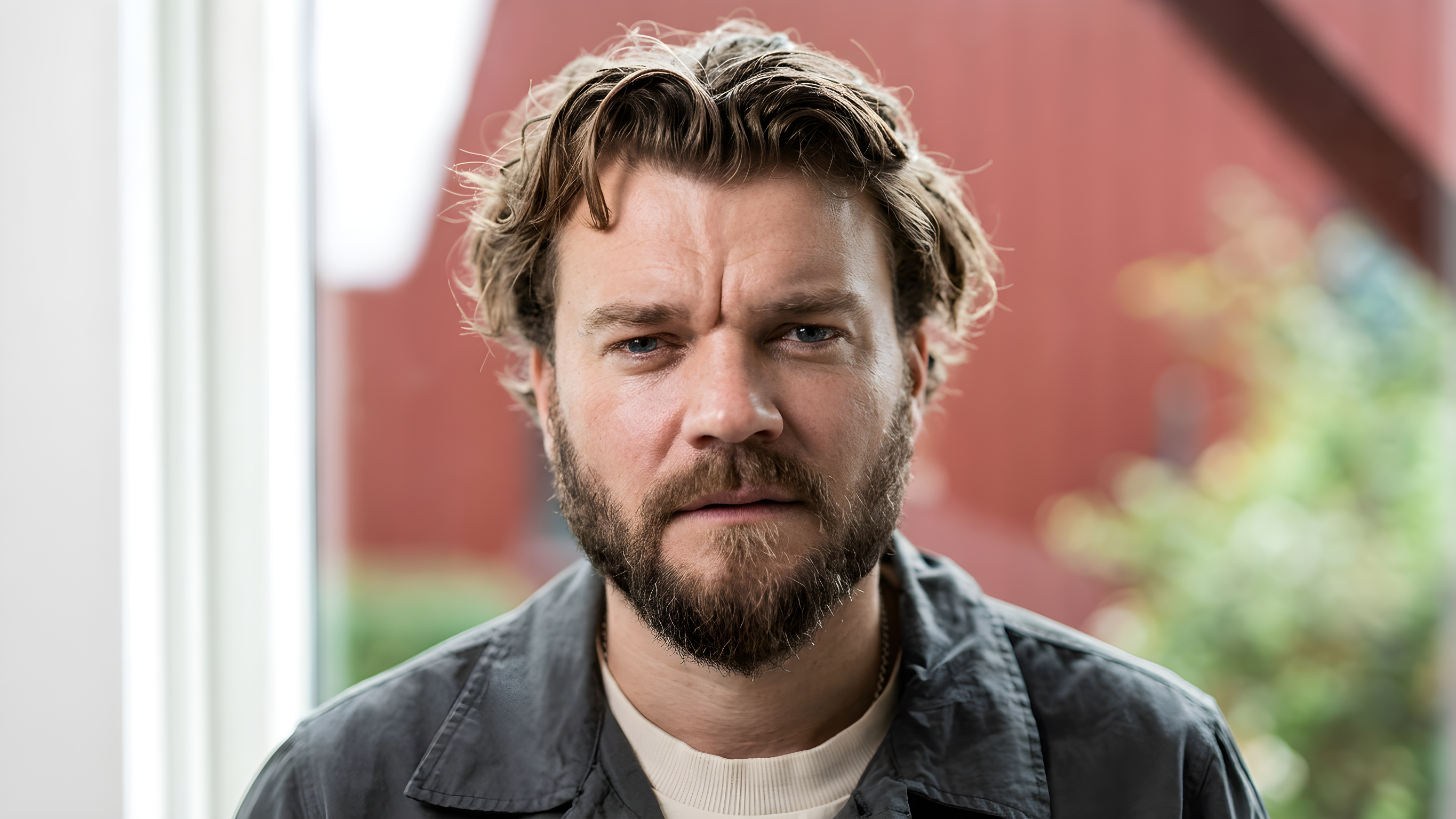 Pilou Asbæk sælger luksuslejlighed efter kort tid