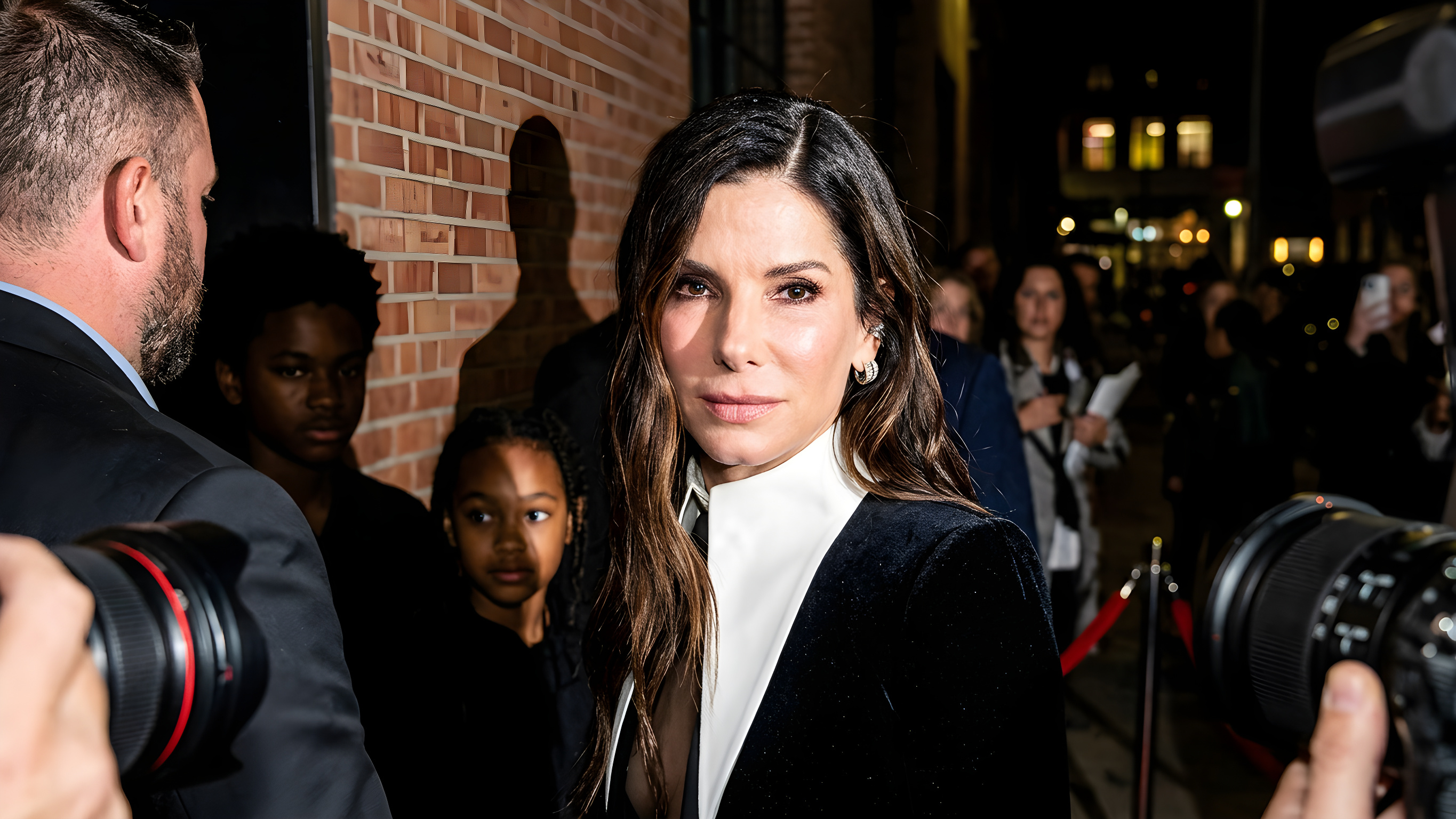 Sandra Bullocks børn får hemmelige roller i ny film