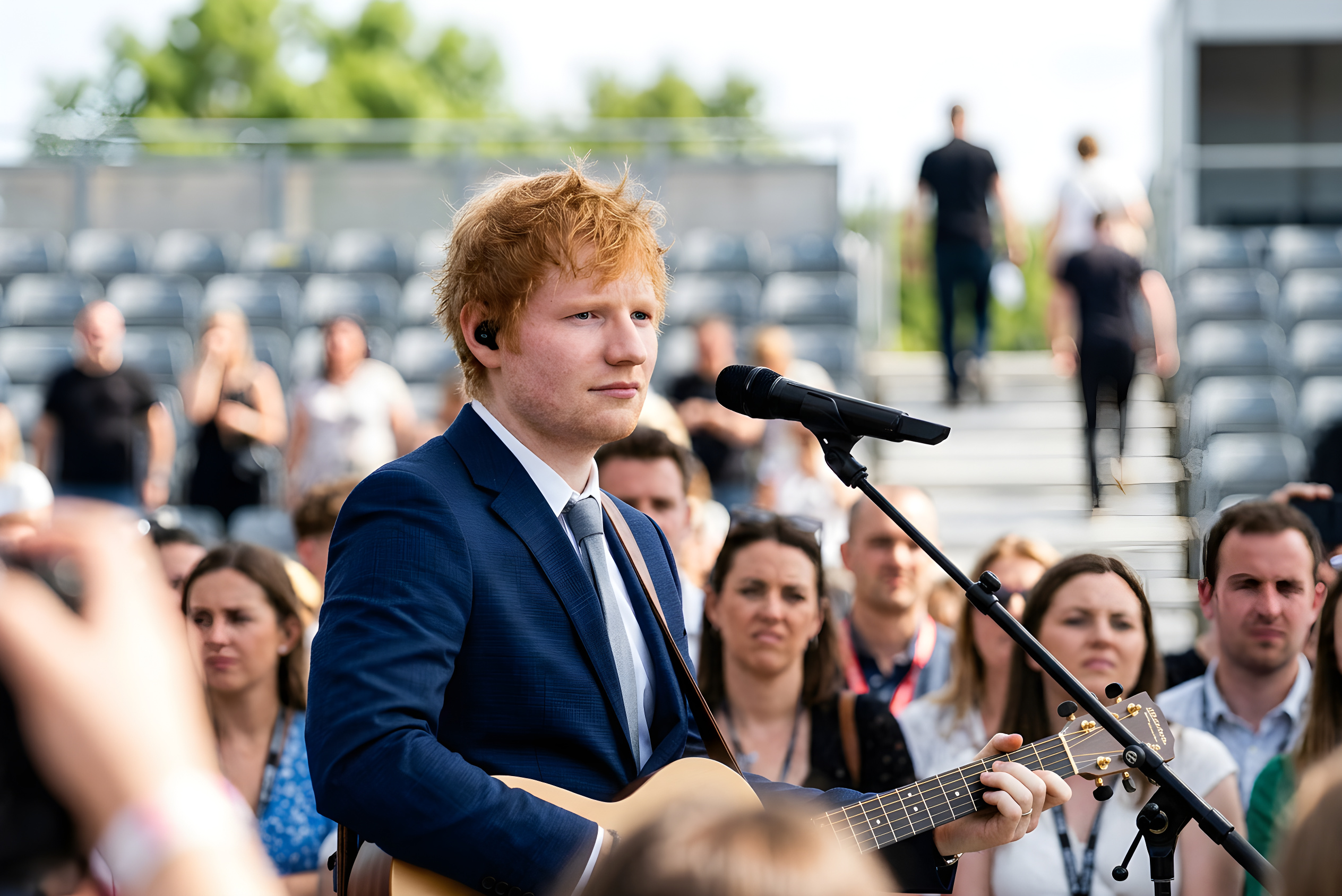 Vrede fans udvandrer fra Ed Sheeran-koncert efter protestsang