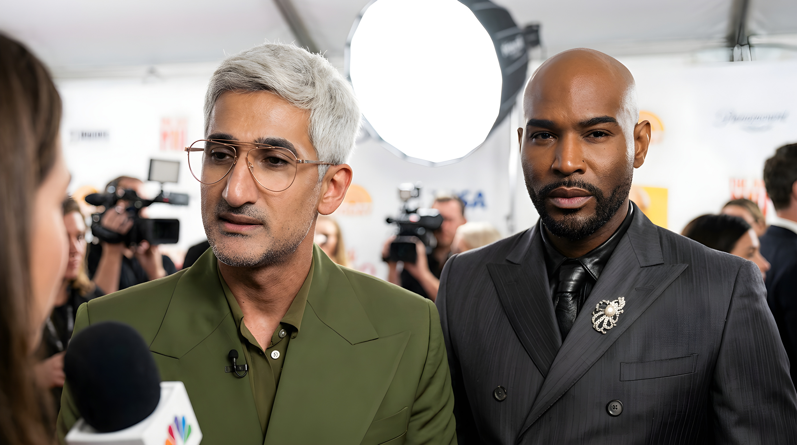 Tan France reagerer på rygter om drama i Queer Eye