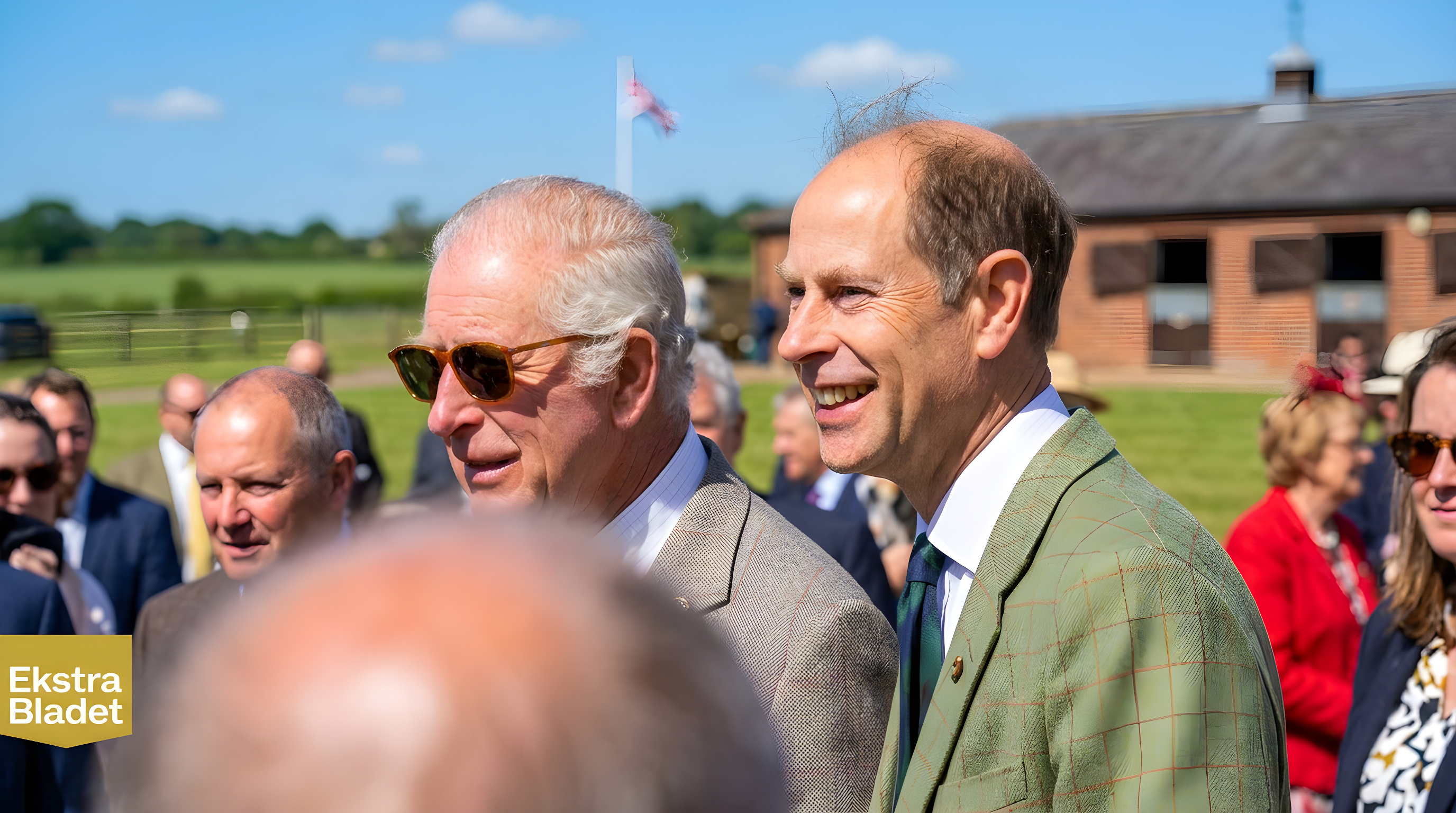 Prins Edward overhaler kong Charles i ny måling
