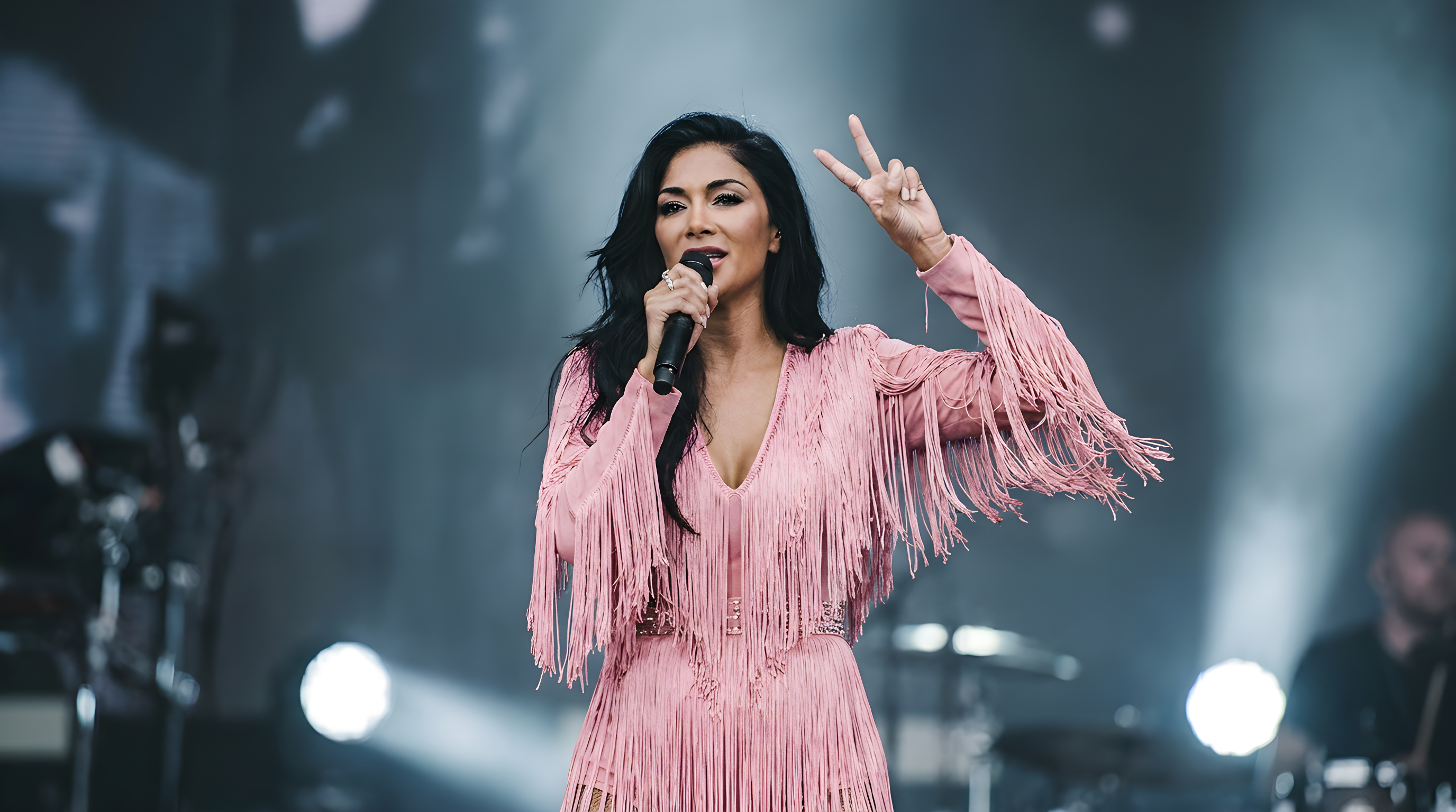 Nicole Scherzinger forbrændt lige før koncert
