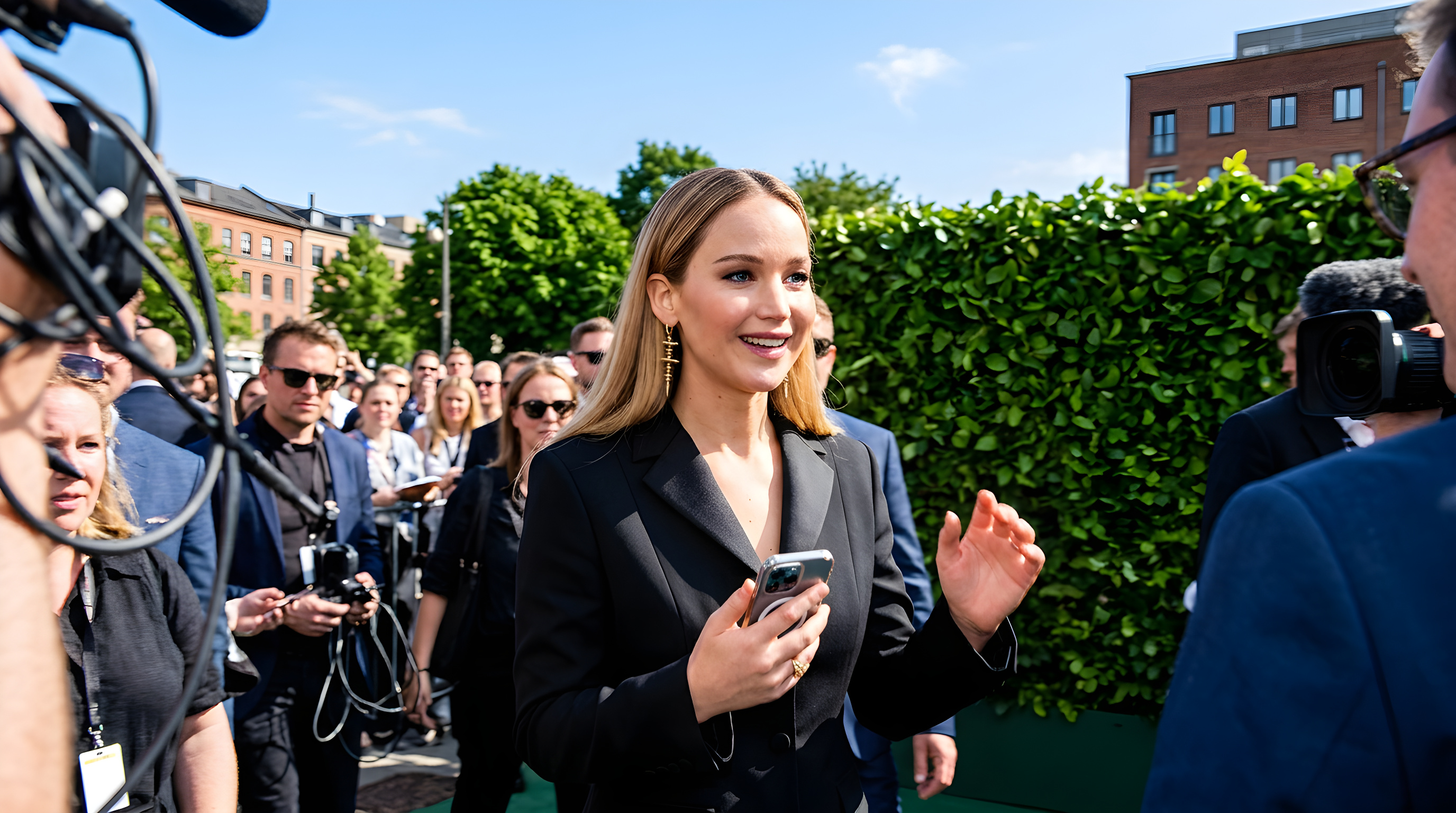 Jennifer Lawrence har endelig fået Instagram