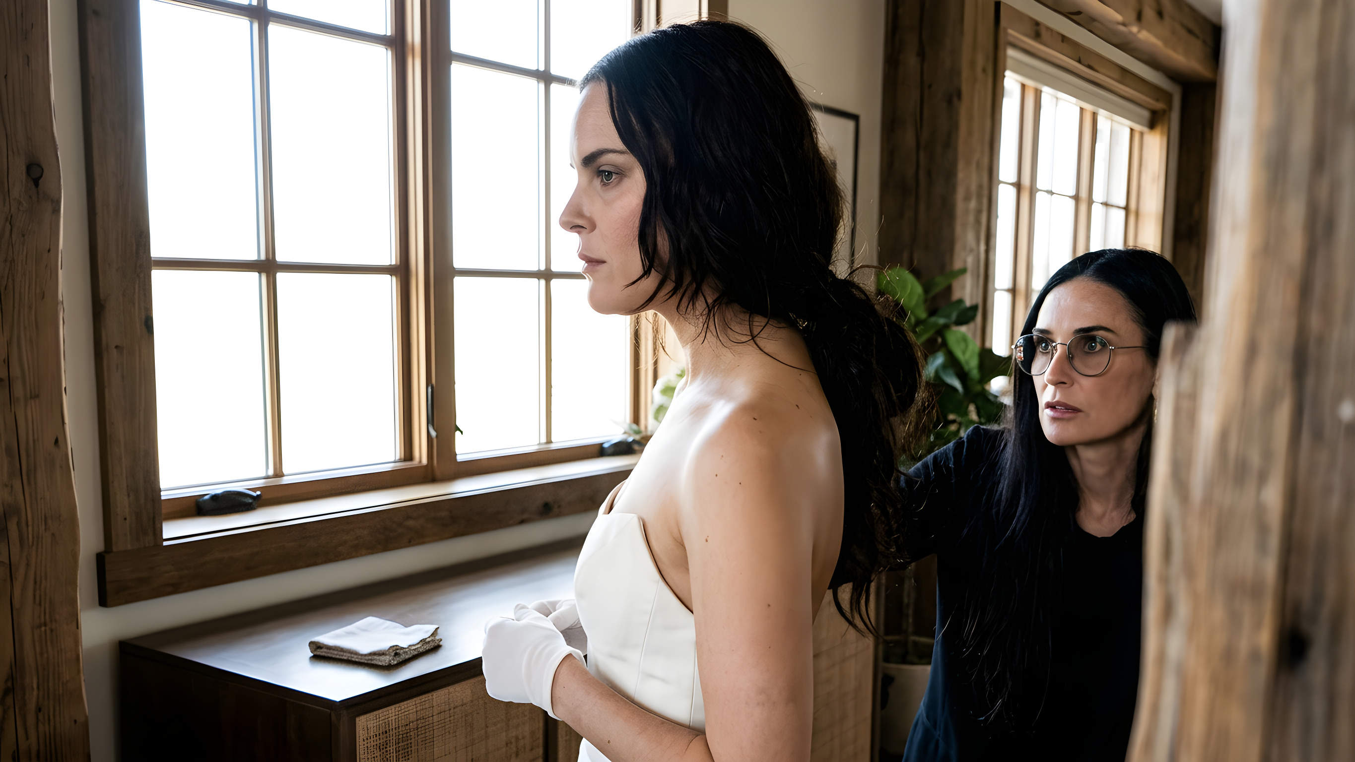 Tallulah Willis er gift uden sin demente far ved sin side