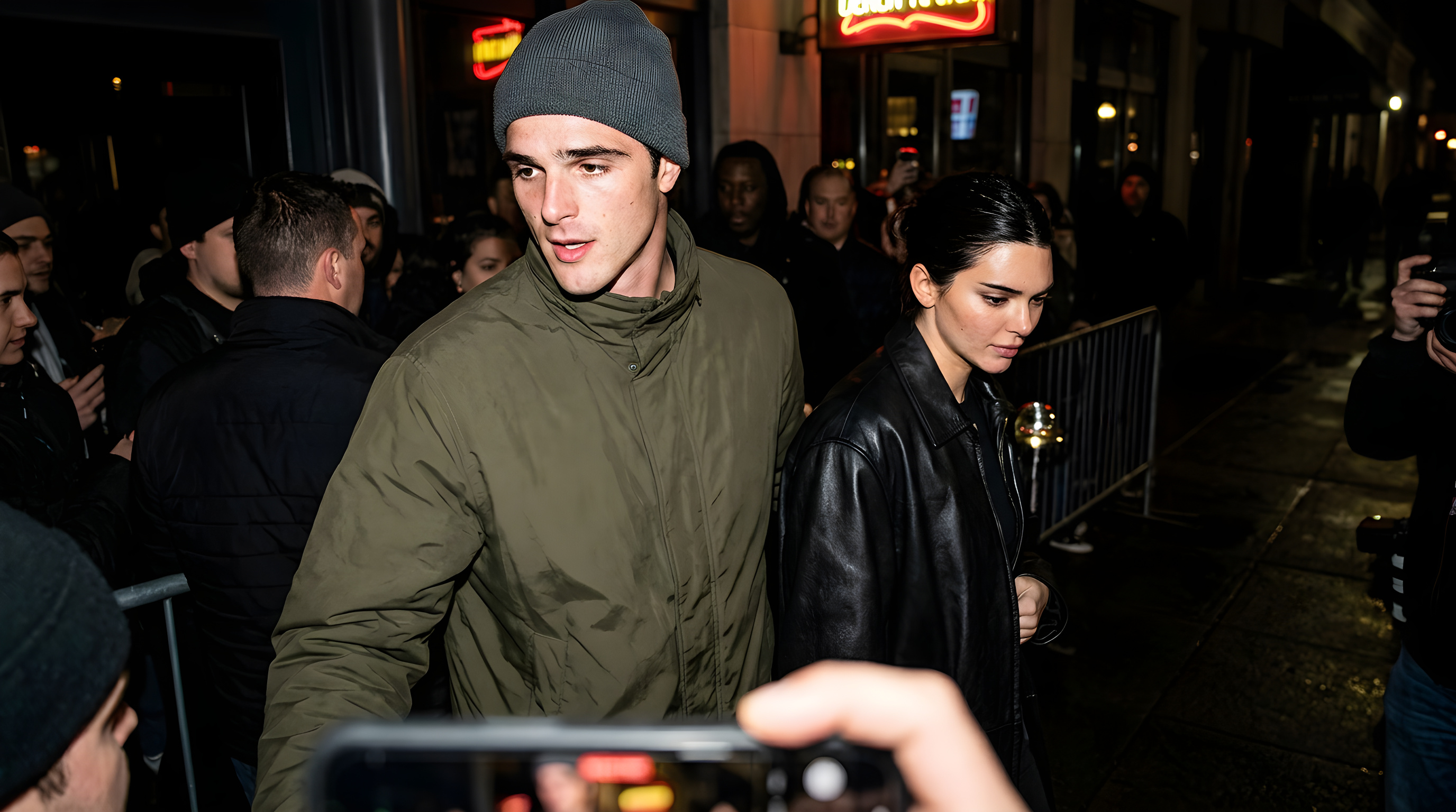 Kendall Jenner og Jacob Elordi spottet på intim date