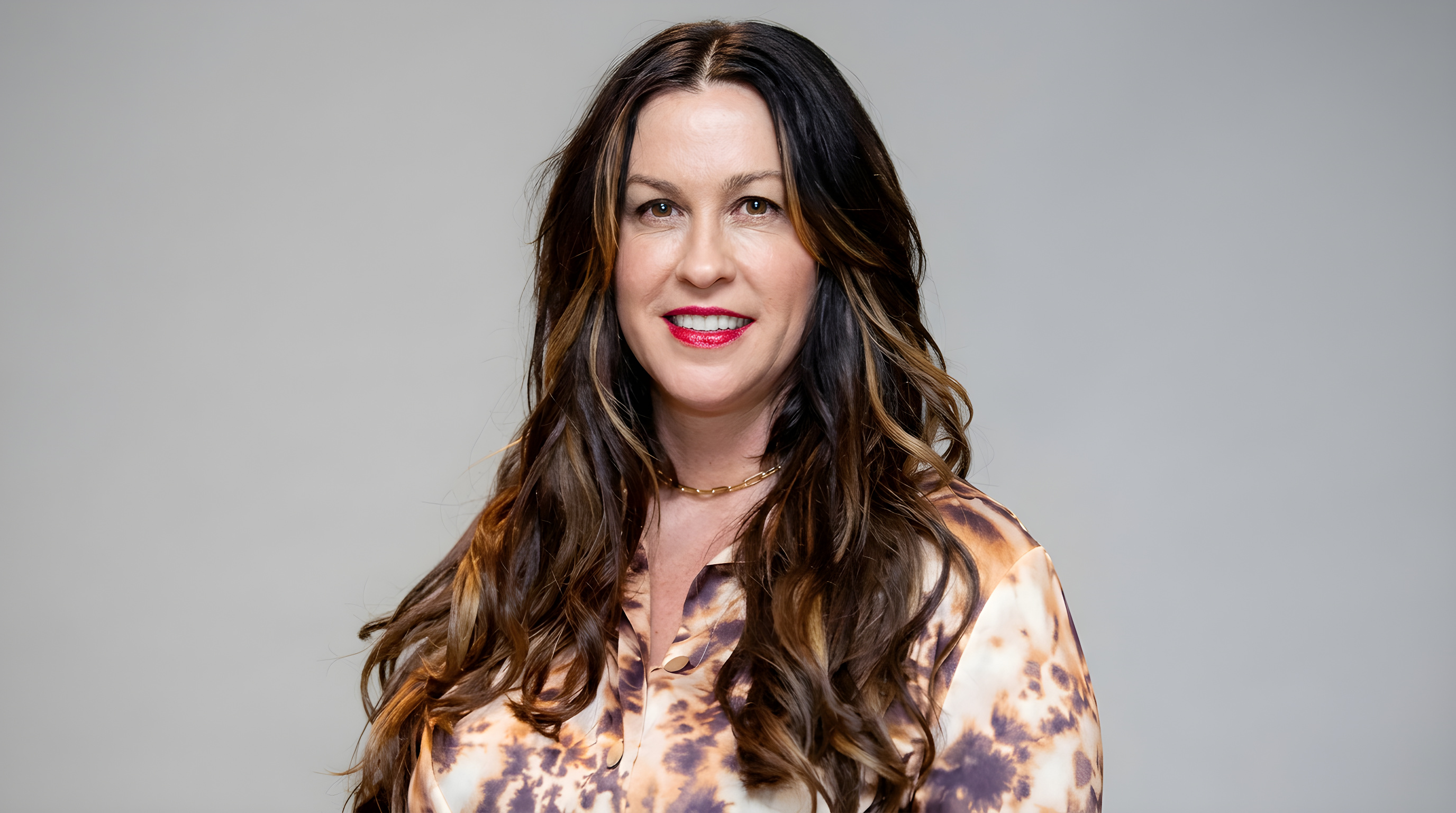 Alanis Morissette sagsøger tidligere manager for afpresning