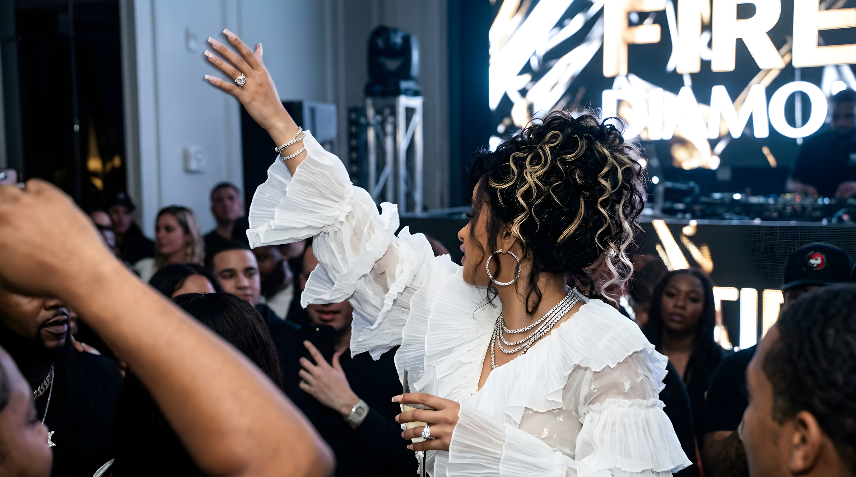 Cardi B skriver historie med fire diamantsingler