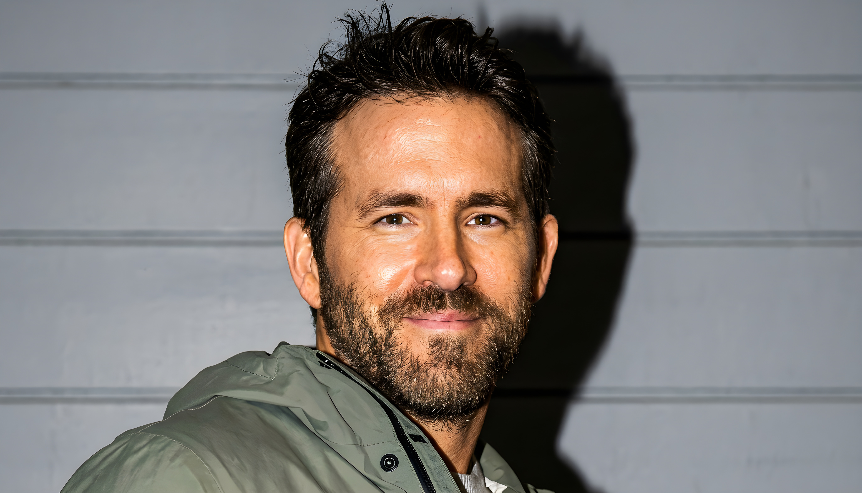 Ryan Reynolds indrømmer manglende evner som pilot